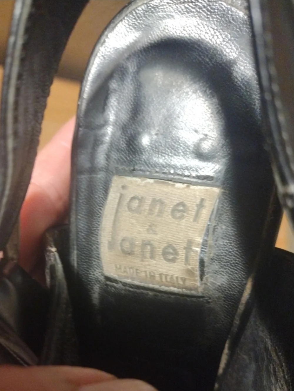 JANET & JANET Size EU 38.5 USW 8.5. Sandals Black Leather. Made in Italy